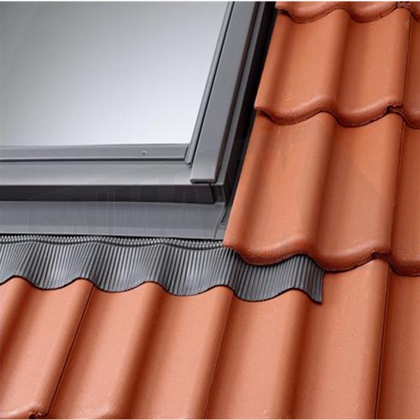 Velux Pro+ Standard Tile Roof Window Flashing Kit (Upto 120mm Thick) EDW