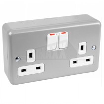 METAL CLAD 2 Gang DP SWITCHED DOUBLE Socket with Back Box